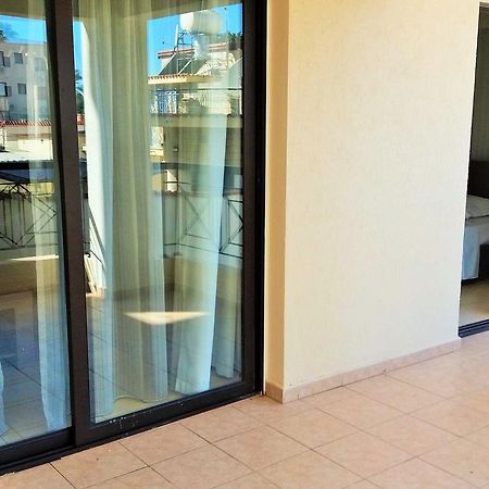 101 Mandritis Court Apartman Lárnaka Kültér fotó